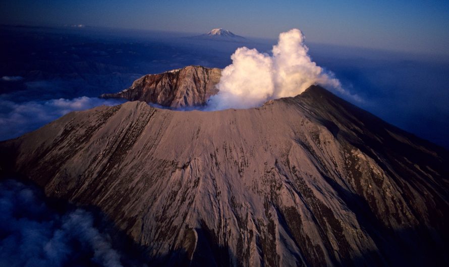 Todo lo que necesitas saber sobre el volcán Mount St. Helens