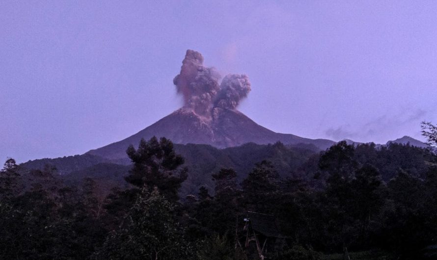 Todo los que necesitas saber sobre el volcán Merapi de Indonesia